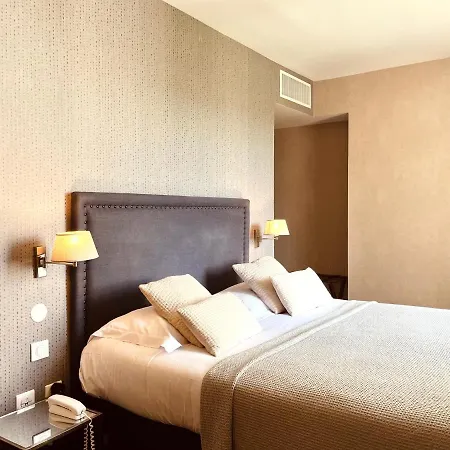 Отель Des Basses Pyrenees - 4*