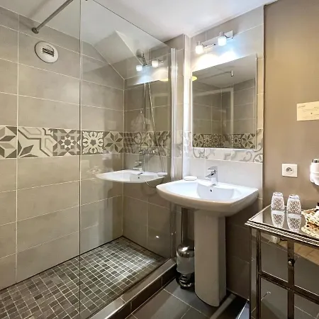 Hotel Des Basses Pyrenees - 4*