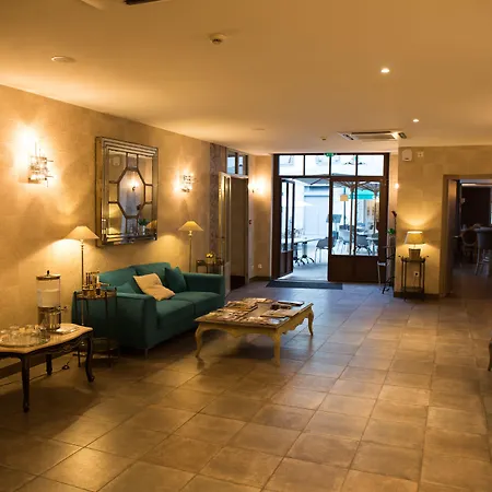 ホテル オテル デ バｰス ピレネー 4*