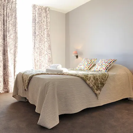 Des Basses Pyrenees - Hotell 4*