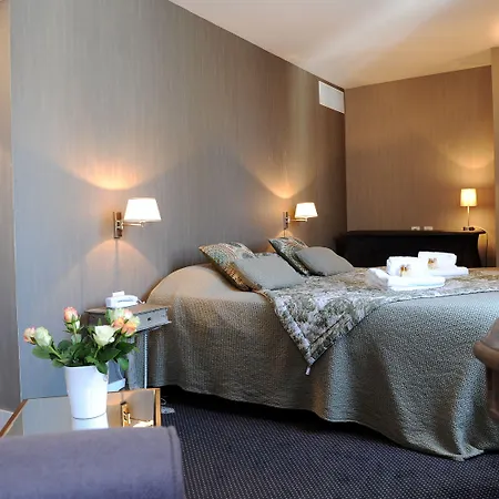 Des Basses Pyrenees - Hotel Bayonne