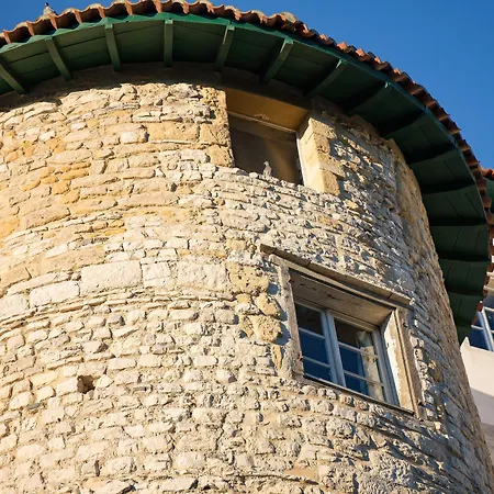 Des Basses Pyrenees - 4*