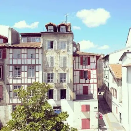 Отель Des Basses Pyrenees - Бейонн